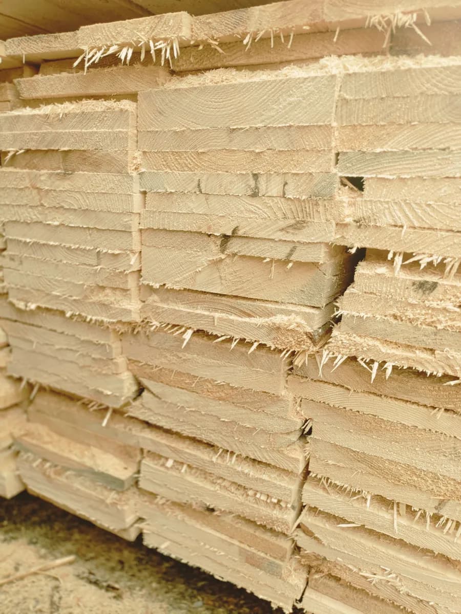 Cherestea nedimensionata 4 m - reducere 14%